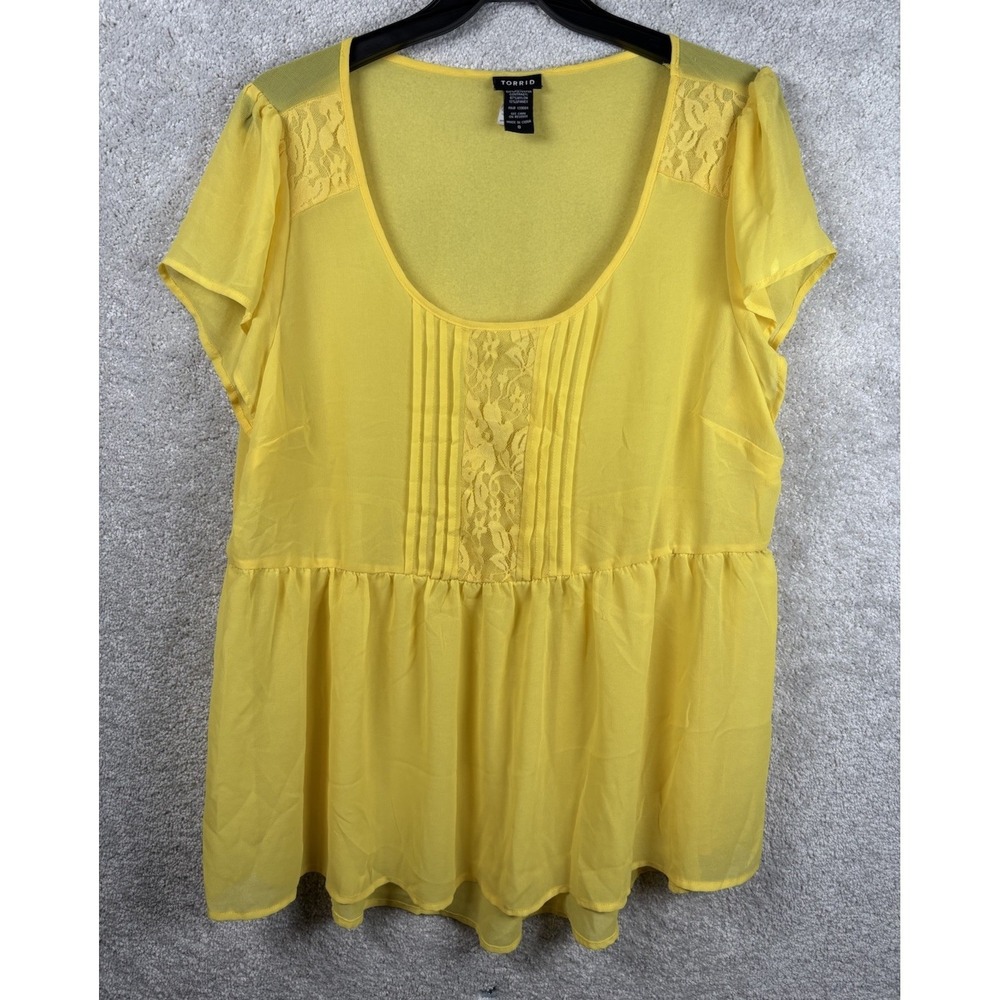 Torrid Womens Yellow Sheer Scoop Shirt Top Blouse Short Sleeve Summer 0 XL